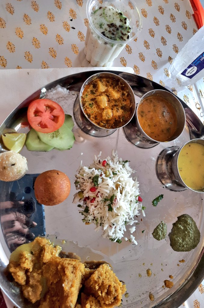 sonalyou's tweet photo. Awesome sit down Dal #Bafla ladoo(also gatte, kadhi-rice n chhach) lunch today(some 200-500 guests daily for 8 days),just before the Sudama Charitra path today! Oh, that's my hand's reflection with Hena/mehandi applied fresh in the morning.#gratitude💫#graceofgod😇#happyme😇🧿 https://t.co/sc7jGdJjwV