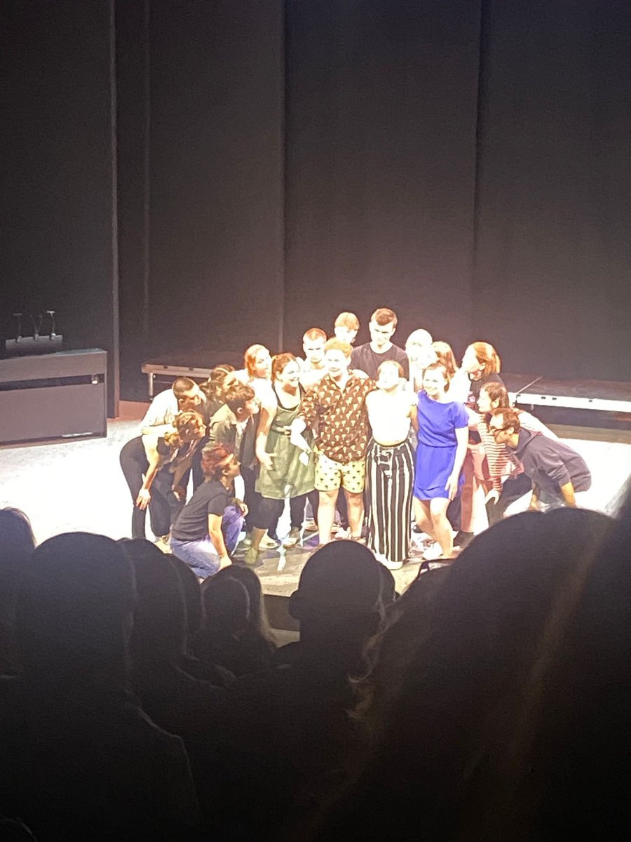 DumboFinn_'s tweet photo. A dream will become true! I already miss my people and the stage but I’m back home, hard working to become even better! https://t.co/KwvTtQxmOv