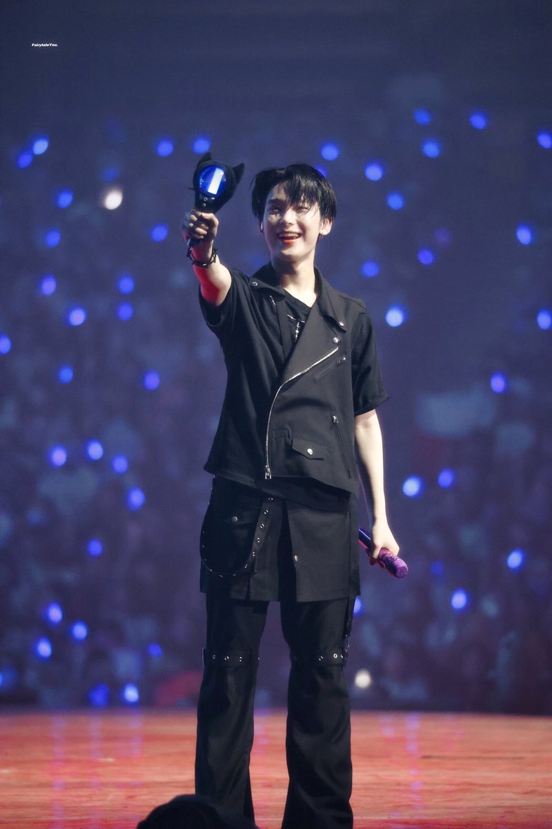 enhypenfansite's tweet image. [HQ] 230729 'FATE' IN SEOUL DAY 1

cr.@/Fairytaleyou624 
#ENHYPEN #엔하이픈 #SUNOO #선우
#EN_WORLDTOUR_FATE #FATE_IN_SEOUL