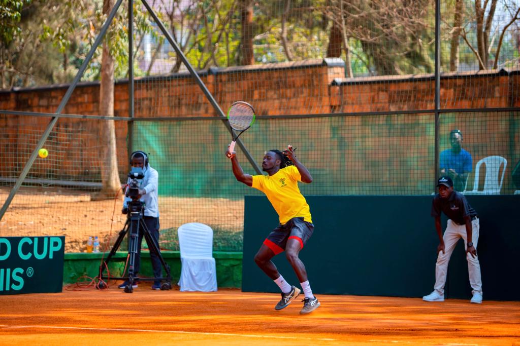 tennis_rwanda's tweet photo. #DavisCupRwanda 

Africa - Group IV Finals 

Match I 

Isaac Nortey (#Ghana) ✅️

6-2 6-2 

Hakizumwami Junior ( #Rwanda) 

#DavisCup #AmekiColor #CIMERWA #ParkInn #Liquid #SimbaVoyages #VisitRwanda https://t.co/DZQbImpvs0