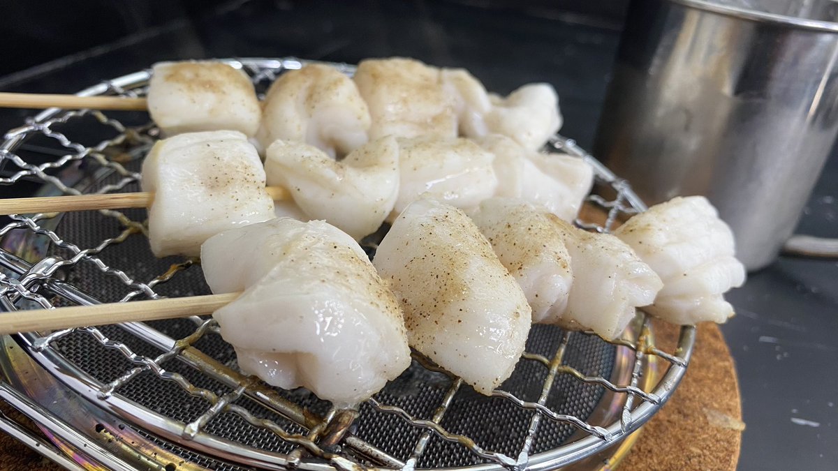 omayanoyama's tweet photo. アカマンボウでない水族館にいるまんぼう串焼きを闇堕ちパナシェで流すだけ
https://t.co/SoInGF10iL

欲望に忠実に日々の飲酒と雑まみを
https://t.co/sSdJGeShVP

#beer #闇堕ちパナシェ #クラフトビール #ビール女子 #craftbeer #地ビール #ipa #マンボウ https://t.co/q4bxR0Slwq