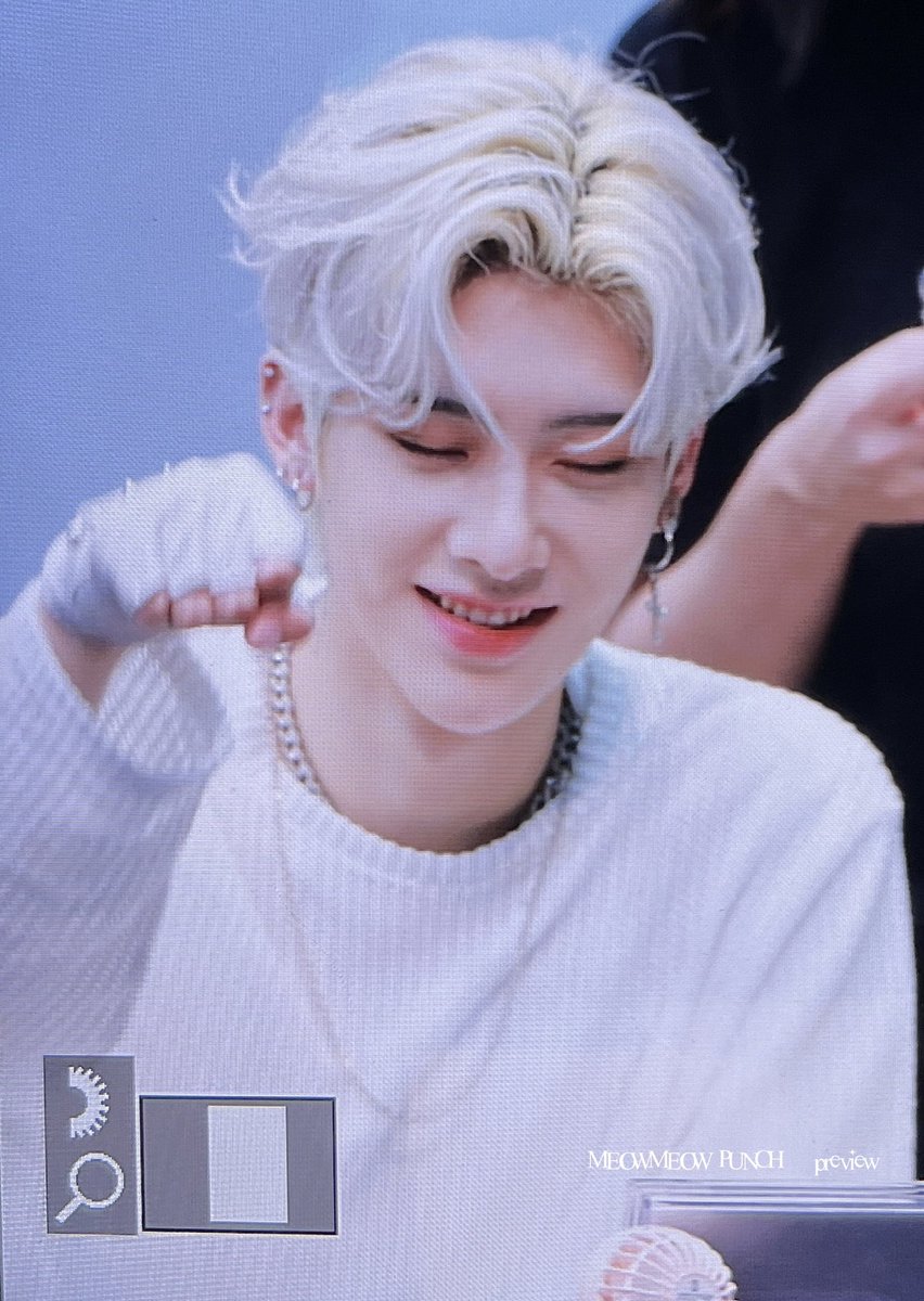 MEOWPUNCH0520's tweet image. 230729 에버라인 𝓹𝓻𝓮𝓿𝓲𝓮𝔀 
냥냥펀치 꺄🐱👊🏻
#𝓡𝓲𝓬𝓴𝔂 #리키 #沈泉锐
#ZEROBASEONE #ZB1 #제로베이스원