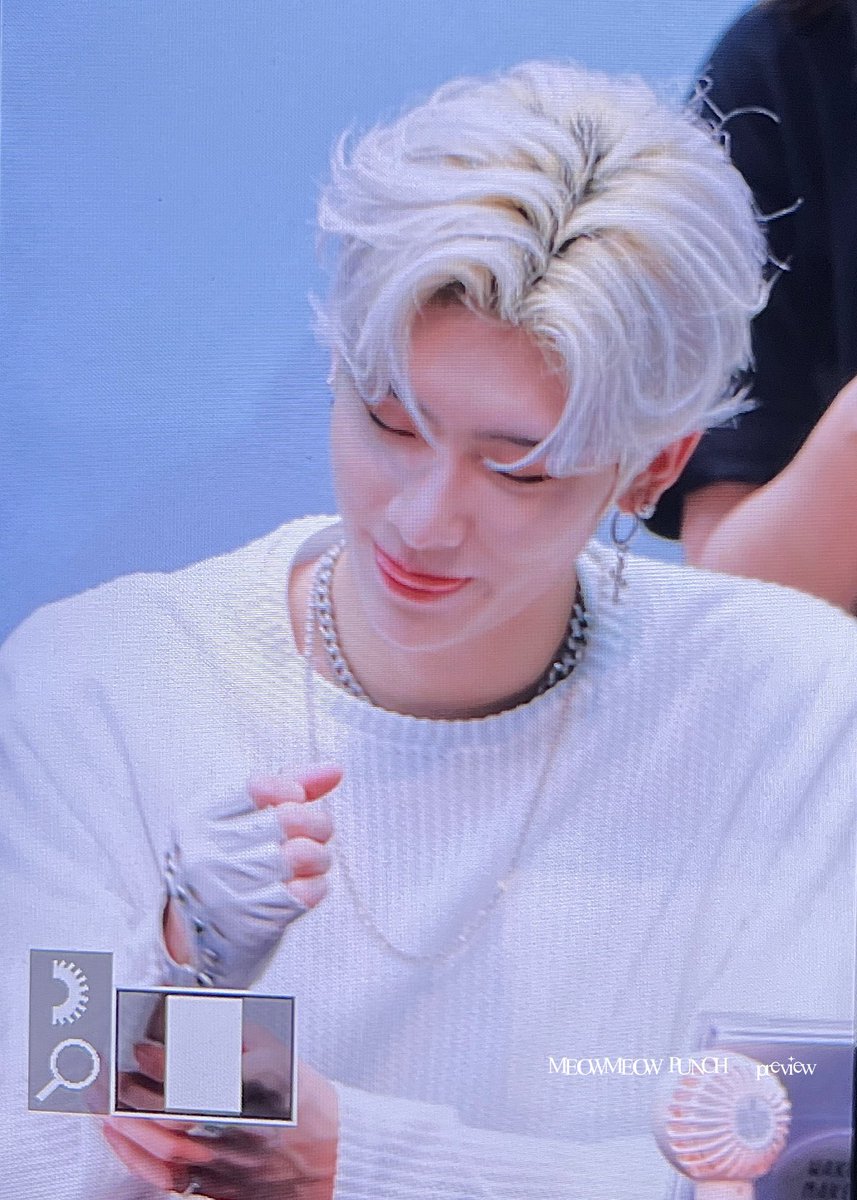 MEOWPUNCH0520's tweet image. 230729 에버라인 𝓹𝓻𝓮𝓿𝓲𝓮𝔀 
냥냥펀치 꺄🐱👊🏻
#𝓡𝓲𝓬𝓴𝔂 #리키 #沈泉锐
#ZEROBASEONE #ZB1 #제로베이스원