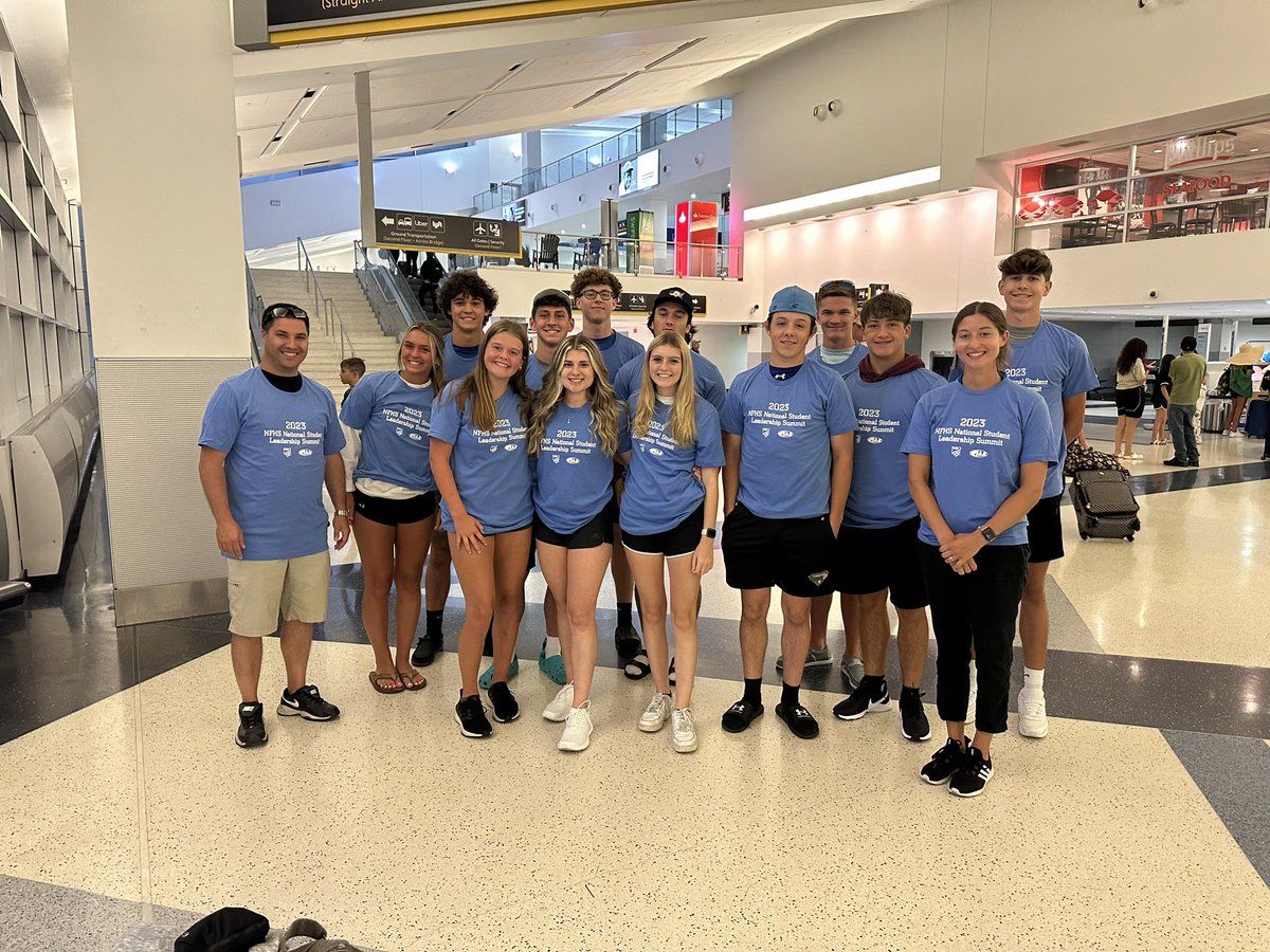 And we are off!!! Rockets leaders along with other leaders across <a href="/PIAASports/">PIAA</a> headed to Indy for the NFHS National Leadership Summit!!!

#RocketPride #GetBetterEveryday