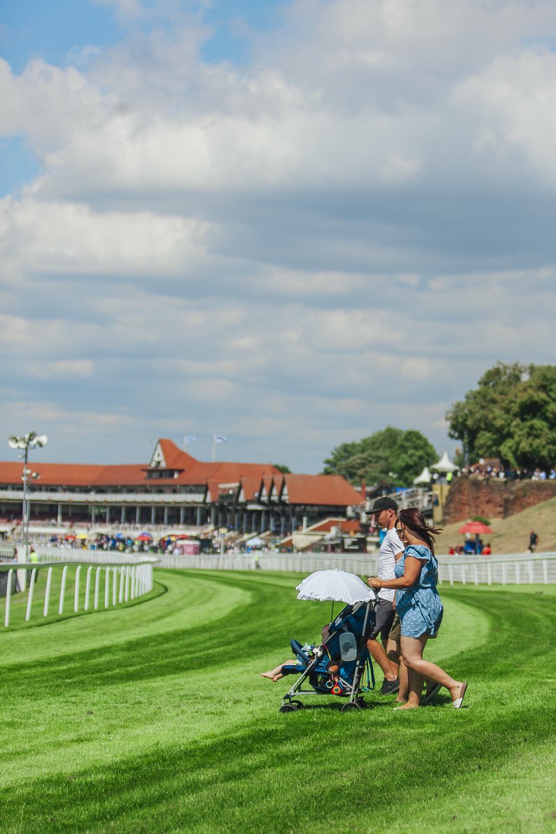 ChesterRaces's tweet image. IT'S COMPETITION TIME🚨

Would you like to WIN 4x Roodee Tickets for Family Day 2023, along with a stay in our on-site hotel, the Holiday Inn Express on Saturday 5th August?

To Enter:
LIKE and SHARE this post
Tag a friend!

Competition closes at 9am 02/08/23.