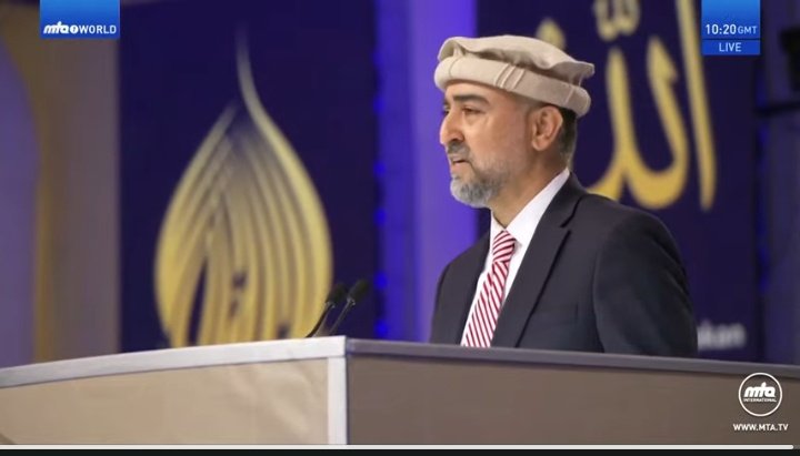 FarooqGhori's tweet image. What an incredible speech Respected @FaheemYounus Sb, that "گفتگو " really touched the hearts...!
 #JalsaConnect #JalsaSalanaUK
@islaminind