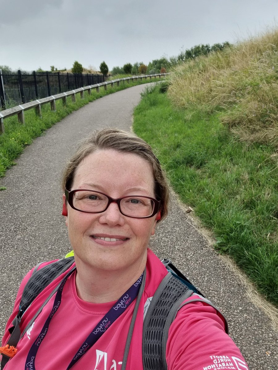 Todays volunteering completed <a href="/ThamesPparkrun/">Thames Path parkrun</a>. It was a bit damp! 
Hope tomorrow to join <a href="/WoolwichFriends/">Friends of Woolwich Common</a> at the monthly litter pick from 11. 💪🏼