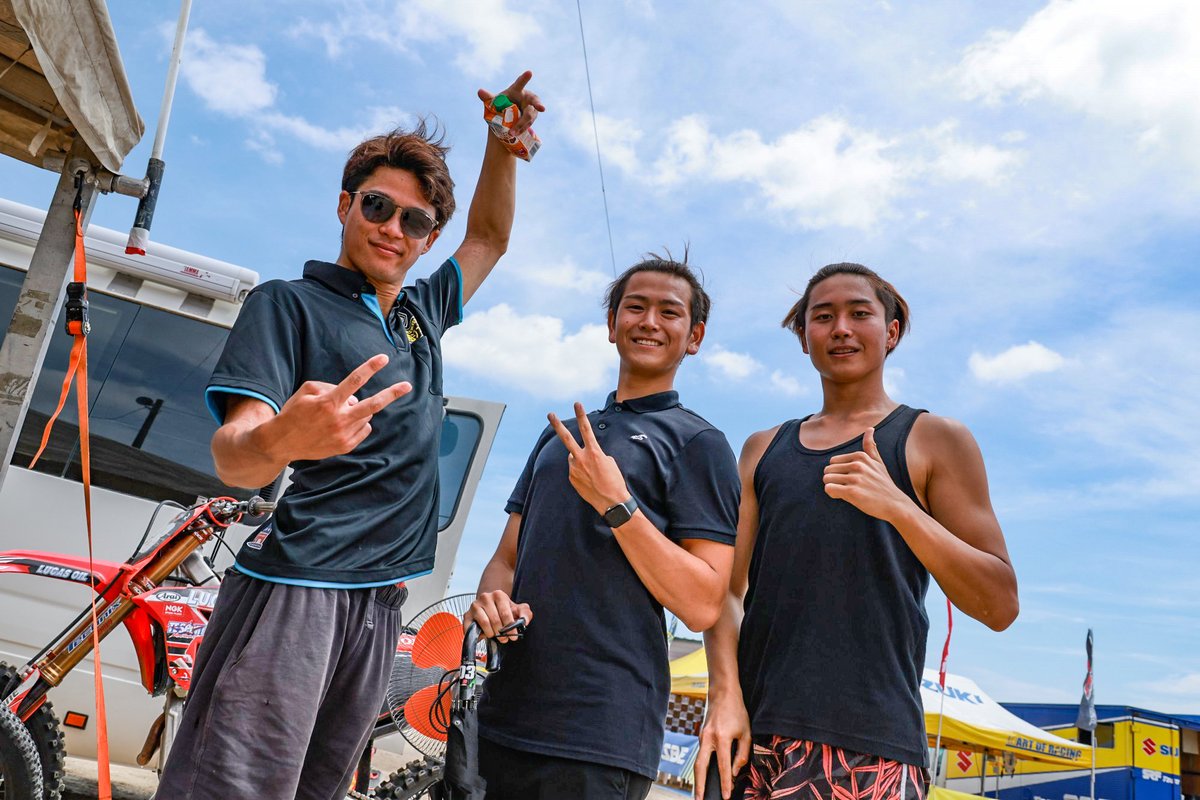 kusudo's tweet photo. 夏のパリピBoys　（ひとり足りない😂お大事にだよ） https://t.co/I1VxVl9FOL