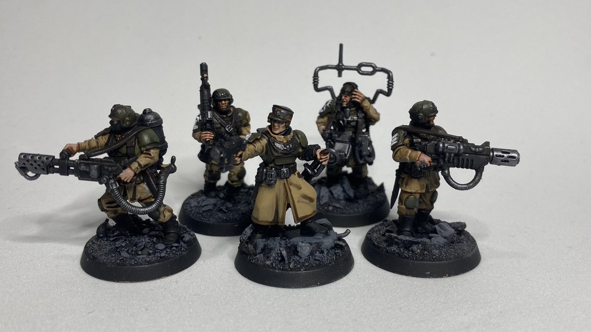 SimonLeeMini's tweet photo. Some recent cadians I did for a commission. #WarhammerCommunity #warhammer40k #astramilitarum https://t.co/iJ9A2bqacV