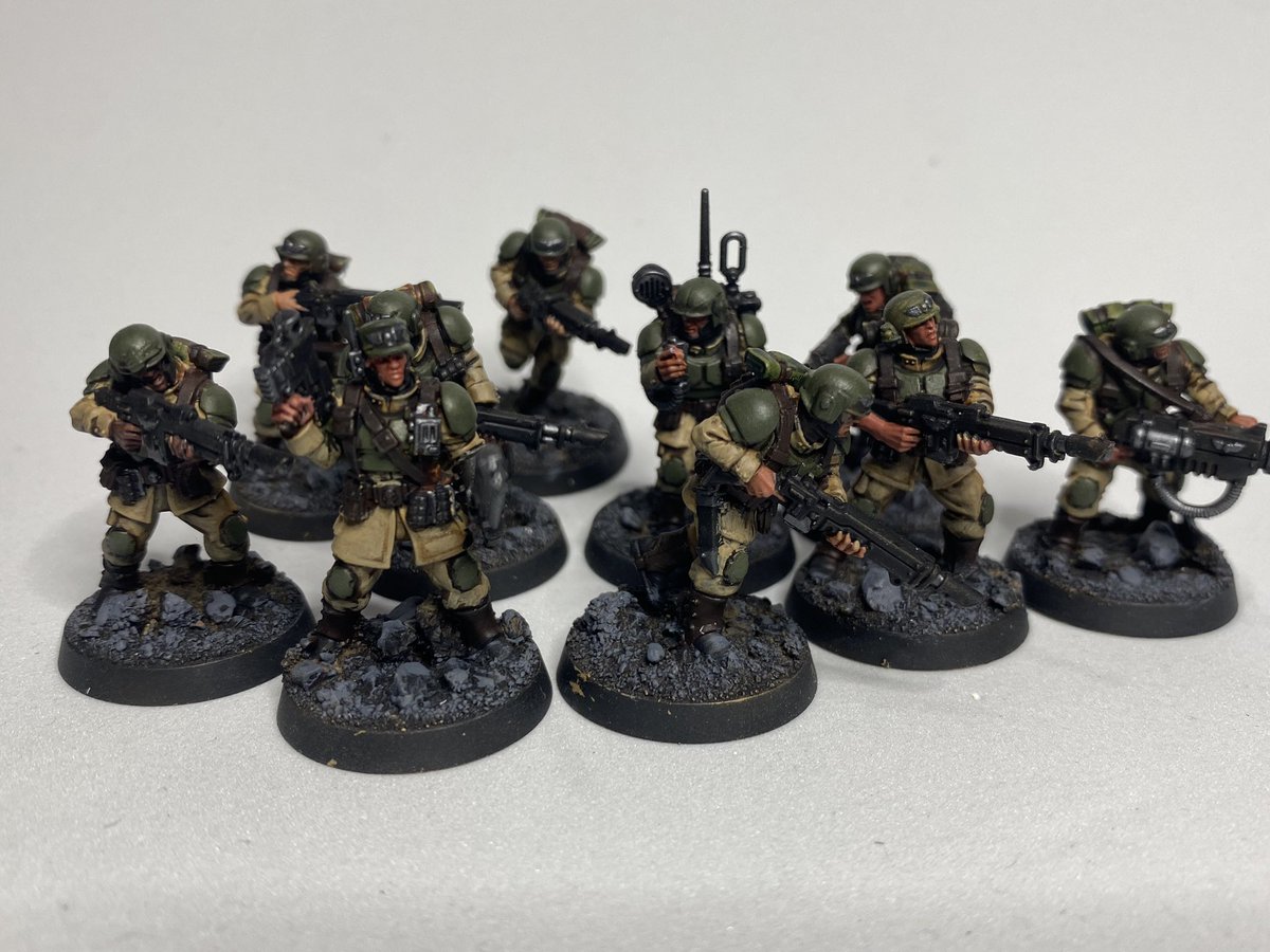 SimonLeeMini's tweet photo. Some recent cadians I did for a commission. #WarhammerCommunity #warhammer40k #astramilitarum https://t.co/iJ9A2bqacV