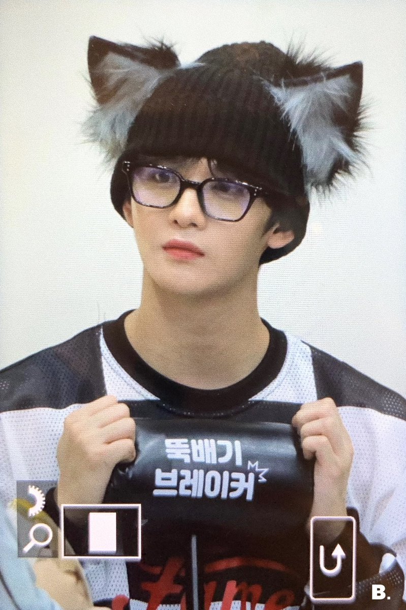 230729 동글하셔요 🌀
#배진영 #BAEJINYOUNG #CIX