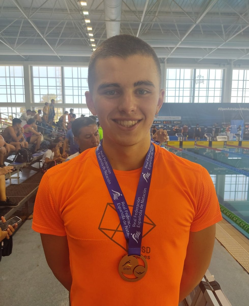 GSDcdeportivo's tweet photo. CTO. ESPAÑA ABSOLUTO-JUNIOR VERANO: ¡Grande nuestro nadador KAI POSTIGO MALONEY que se cuelga el BRONCE en la prueba 50 Braza masculino Junior 2006! ¡Enhorabuena! https://t.co/m2WZOiWcNs
