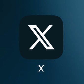 hingoro_fahad's tweet photo. What do you which one is better
Old Twitter or new X
#XTwitter
#TwitterX #survey #ElonMusk https://t.co/3aq6AaaxmP