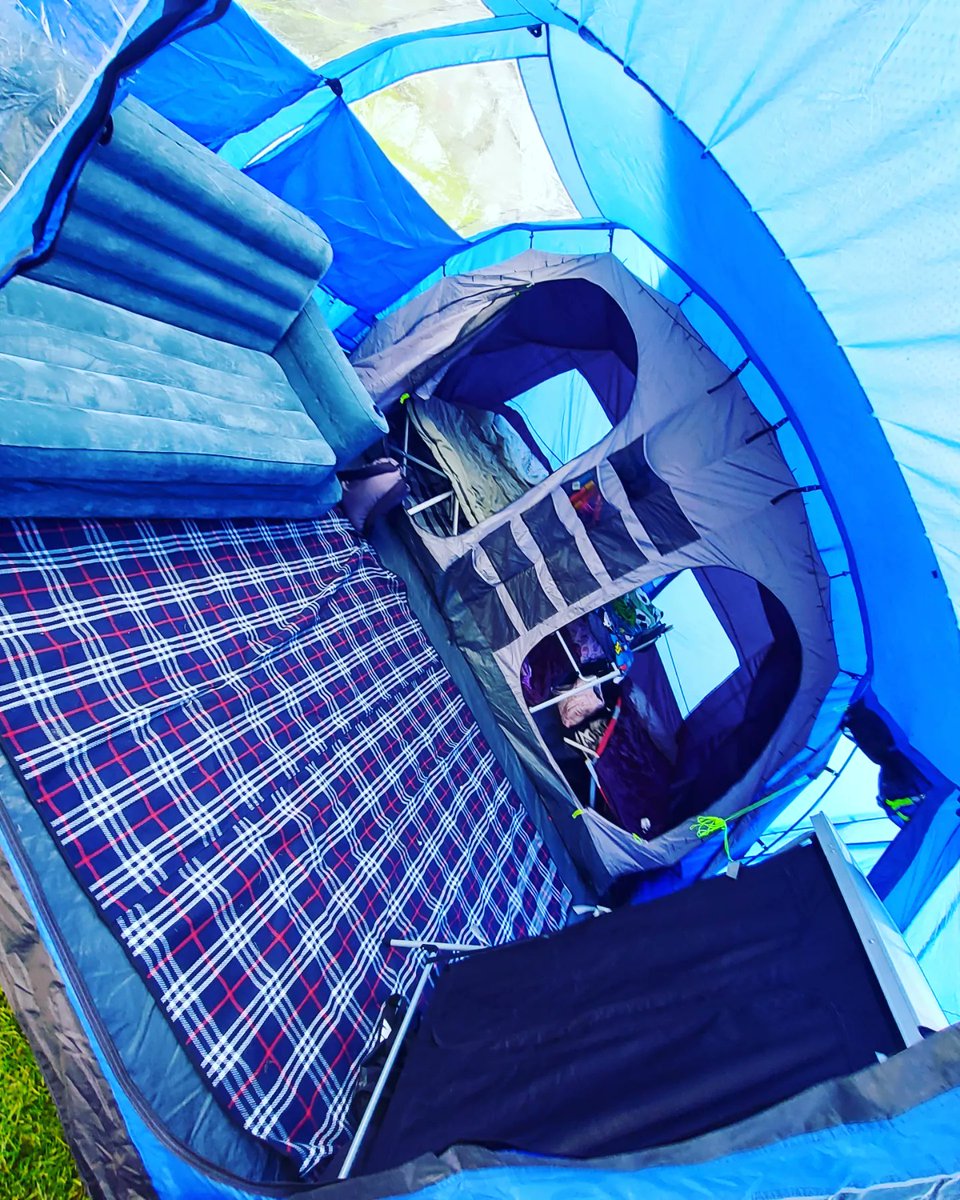 jessiim94's tweet photo. @MrsCroft3 @MrsArnold7
Because you've heard so much about it this week isla wanted to show you her tent 🤣 https://t.co/0yqXjP6pKA