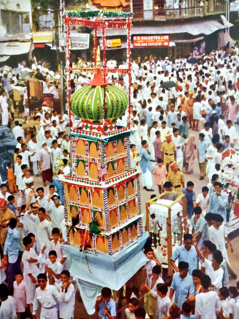 todaysvoice24nz's tweet photo. 1960s :: Tazia Procession On #Moharram In #Delhi
#Tazia
#muharram
#محرم
#imamhussain #karbala #ashura #bahrain #shia
#Islamabad #India
#1muharram #muharram1441 #muharram1440 #awalmuharram #muharram2019 #10muharram #1muharram1441h #1muharram1440h #muharramulharam #muharram2018 https://t.co/MlEi9QWjkg
