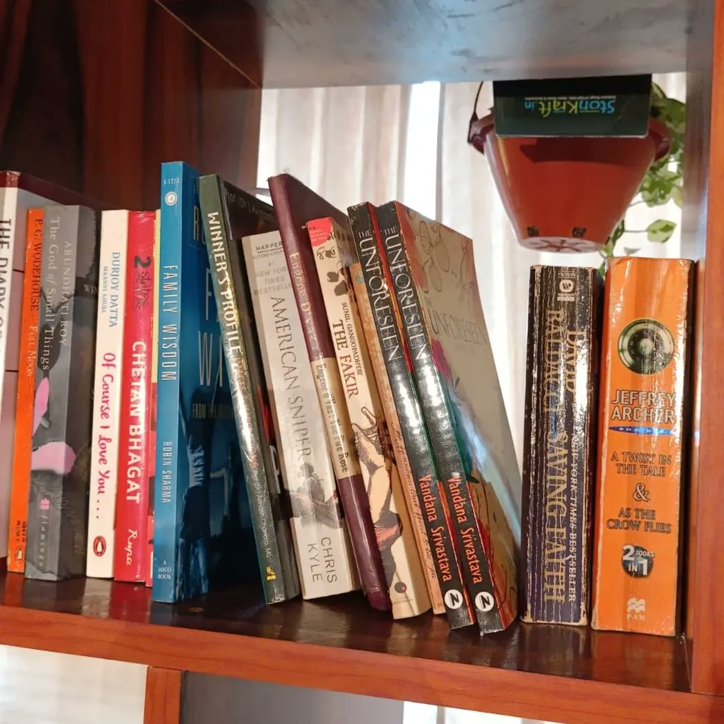 thebookplatter's tweet photo. 🤩 The Unforeseen on the shelves (and tables) @dialogues.space. It feels amazing to be nestled among the likes of Baldacci and Wodehouse! 
At Koramangala and JP Nagar.

A special thanks to Nishita!

#theunforeseen #dialoguescafe https://t.co/JDwarVJXh4