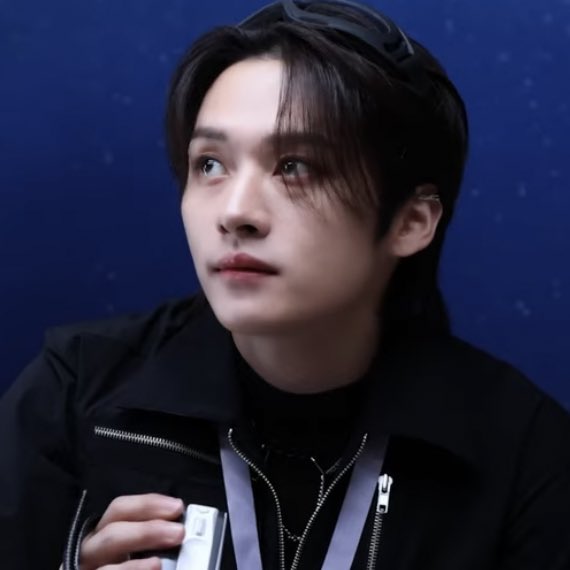 Ieeknowfiles's tweet photo. my favourite pilot 

#LEEKNOW #리노 https://t.co/cE6hmUWDqC