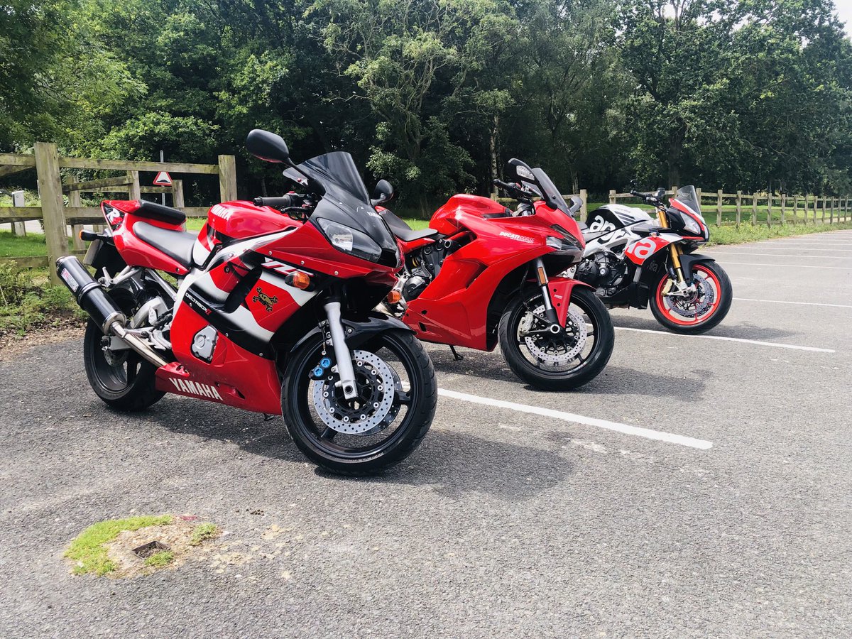 Graffham Water, running away from the clouds……