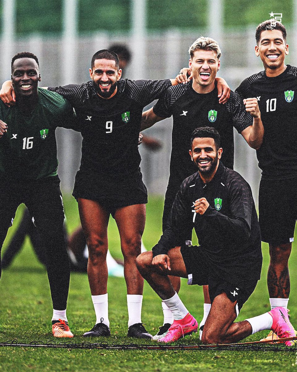 footmercato's tweet photo. Les travaux de l'Arabie saoudite sont colossaux ! 🥵 🇸🇦 https://t.co/w9knLZ3PEJ