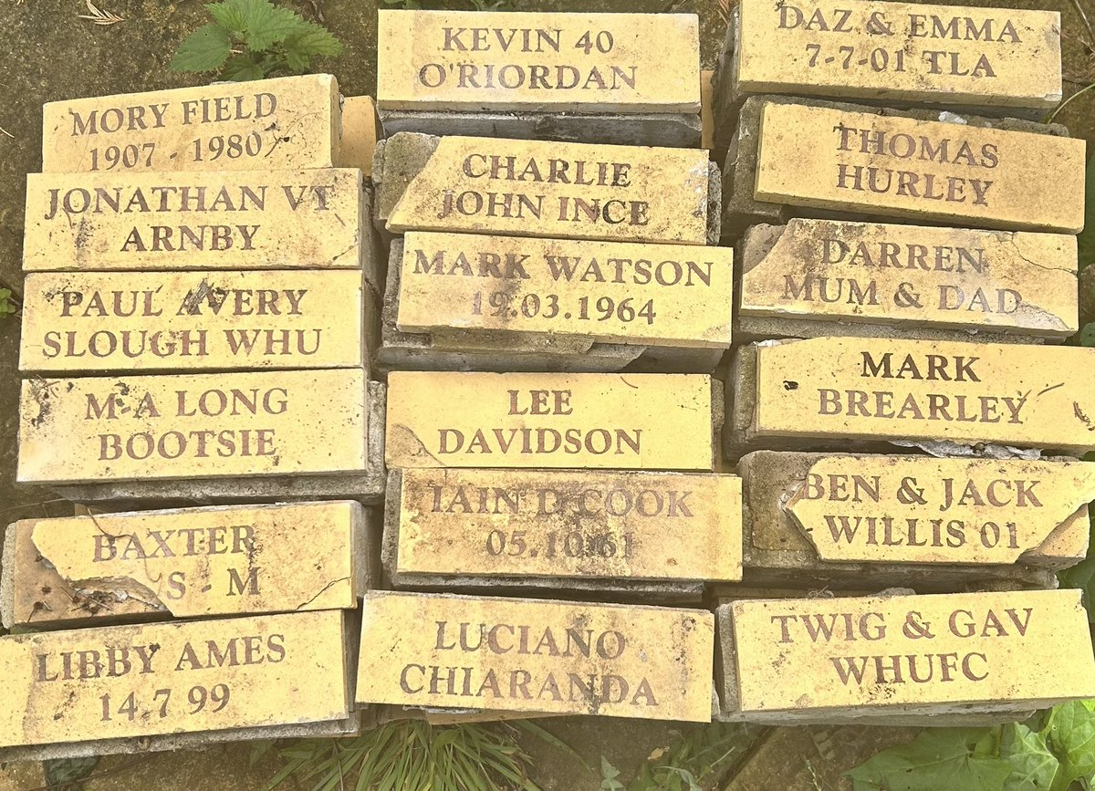 JonjoHeuerman's tweet image. Ok Hammers fans get sharing ⚒️

I’m going to post batches of the remaining Boleyn Bricks it’s my last effort to find the original owners.  These bricks are precious keepsakes that the owners may not even know survived the demolition of Upton Park

RT

#boleynbricks #uptonpark