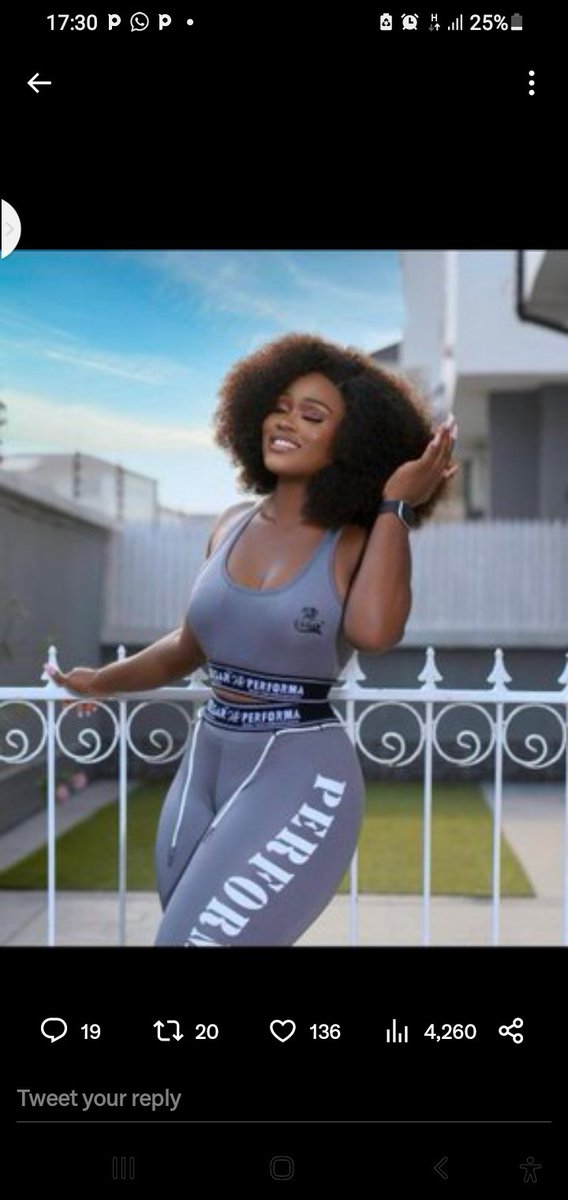 Jesus_baby7's tweet photo. Spartans please celebrate 🍾 a wonderful CEO that boldly rocks her brand and stands for it. We all know that #cager came out after ceec came out of biggies House 2018, today she's wearing her brand in biggi House. C 120m for you
#BBNaijaAllStars #Ceec #CeecSpartans #BBNaija https://t.co/YM45jXMzSq