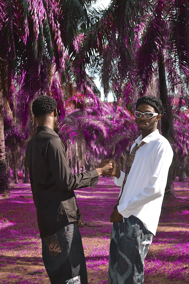 If you’re a creative and you’re tryna hop on this hmu