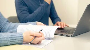 HamiltonCollege's tweet photo. Hamilton always has revered its commitment to writing, and professors continually seek ways to help students develop into accomplished communicators. https://t.co/s9OanC8kiq
#StudentCommunication #WritingSkills #StudentDevelopment https://t.co/Wgif2dwHET