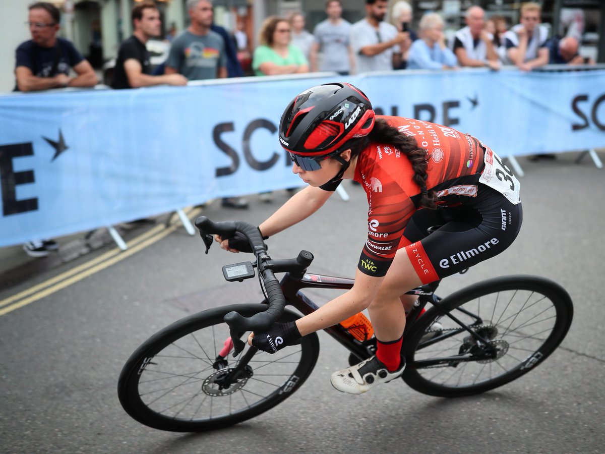 .@GornallAmy of @FinishLineRT in the @NewarkCrit yesterday #NatRoadSeries