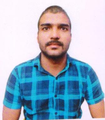 Chandan41300905's tweet photo. ये देवेंद्र है DR college म���क्तेश्वर हापुड़ में BED की 28.07.2023 को शाम 6 बजे परीक्षा देकर नि��ले तब से कोई संपर्क नही है फोन बंद आ रहा है , कॉलेज प्रशासन से इनका पैसे लेने देन को लेकर विवाद हुआ था @Uppolice @adgzonemeerut @hapurpolice कृपया मदद करें https://t.co/IeKBgTrlWk