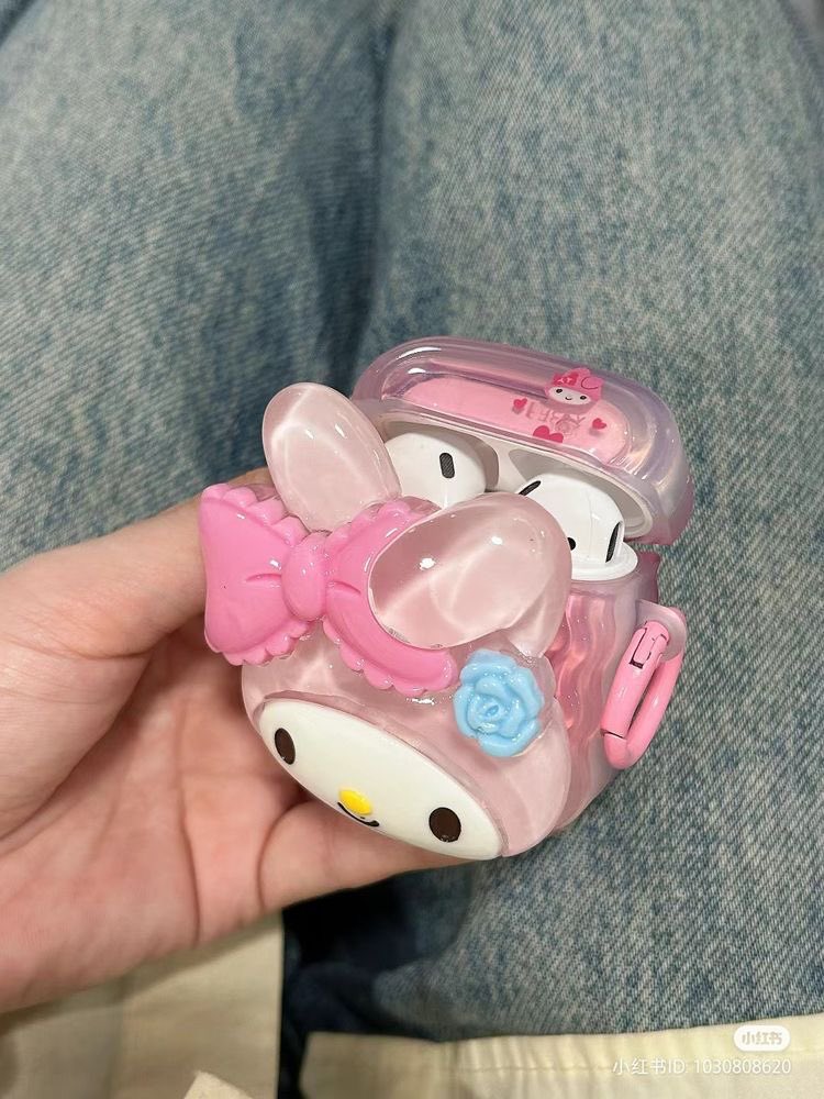 sanriodaily's tweet photo. my melody airpod case 💫 https://t.co/dfvTzyoU23