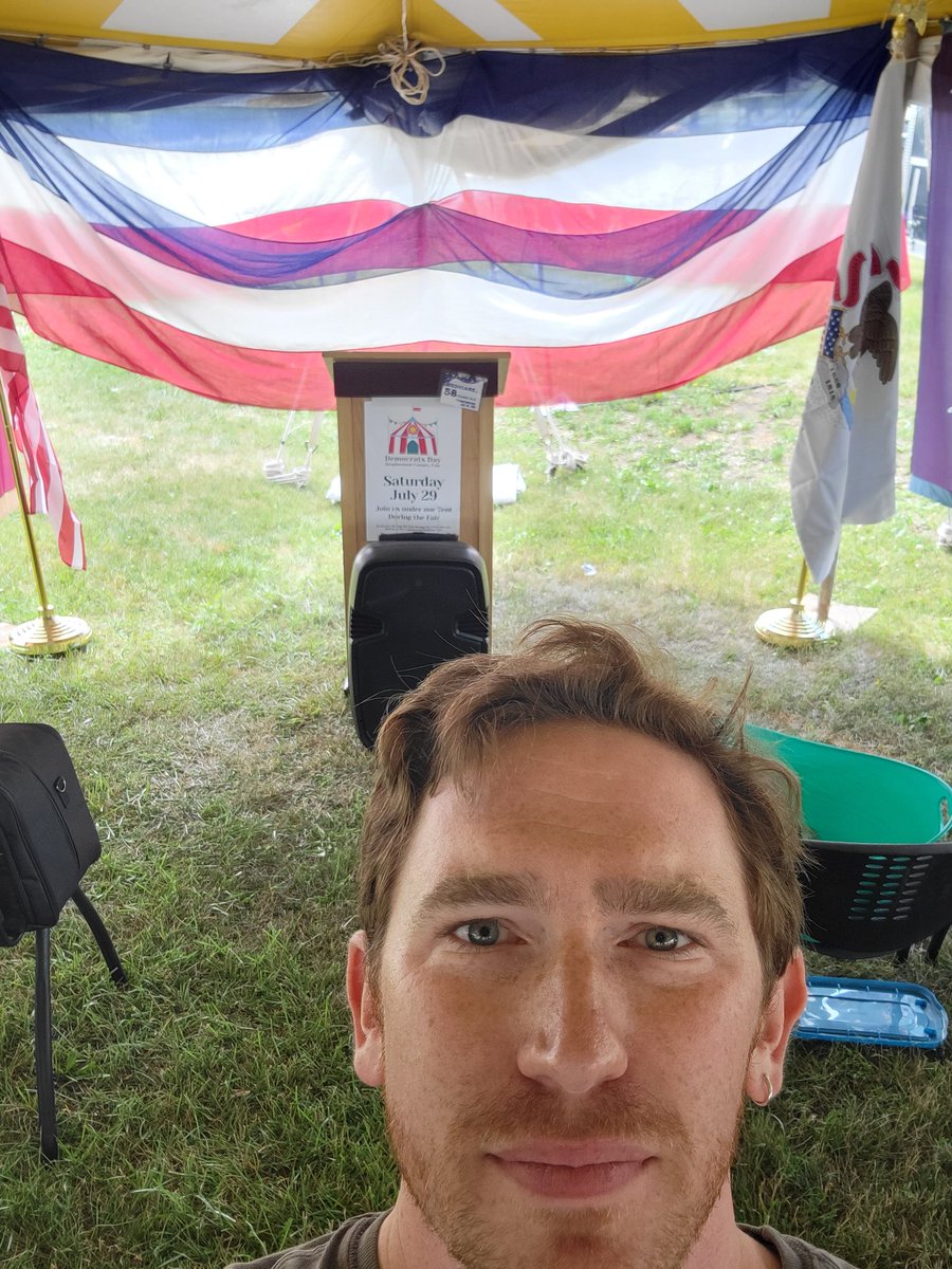 Adam Moderow tweet media