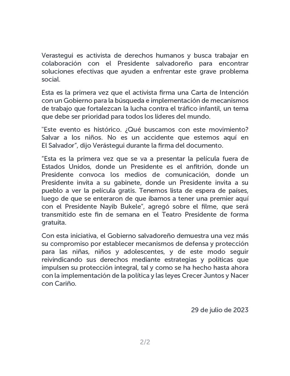 PresidenciaSV's tweet photo. El Gobierno de El Salvador se convierte en el primero con el que el activista de derechos humanos, productor y actor @EVerastegui firma una Carta de Intención para implementar mecanismos de trabajo para el fortalecimiento de la identificación, la prevención y erradicación del tráfico infantil.

#SoundOfFreedom