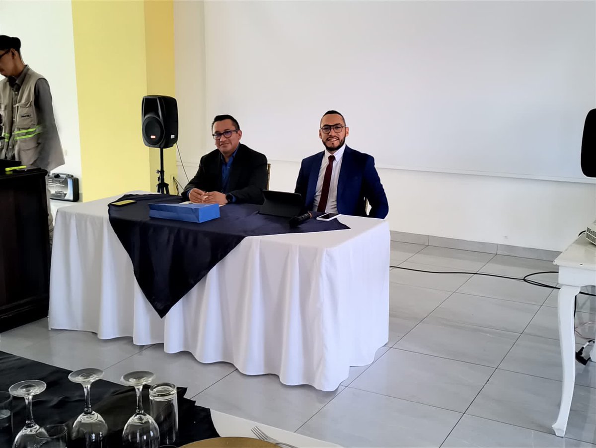 LaAlianzaGT's tweet photo. En el marco del #DíaMundialContraLaTrata, @LaAlianzaGT Coatepeque realizó encuentro con representantes redes Protección Niñez y Adolescencia Nuevo Progreso,El Quetzal y Pajapita. Gracias Luis Carlos Laparra,Abogado Penalista y fiscal Norbert Cobaquil,por su valiosa cooperación. https://t.co/TDAVFQoH06