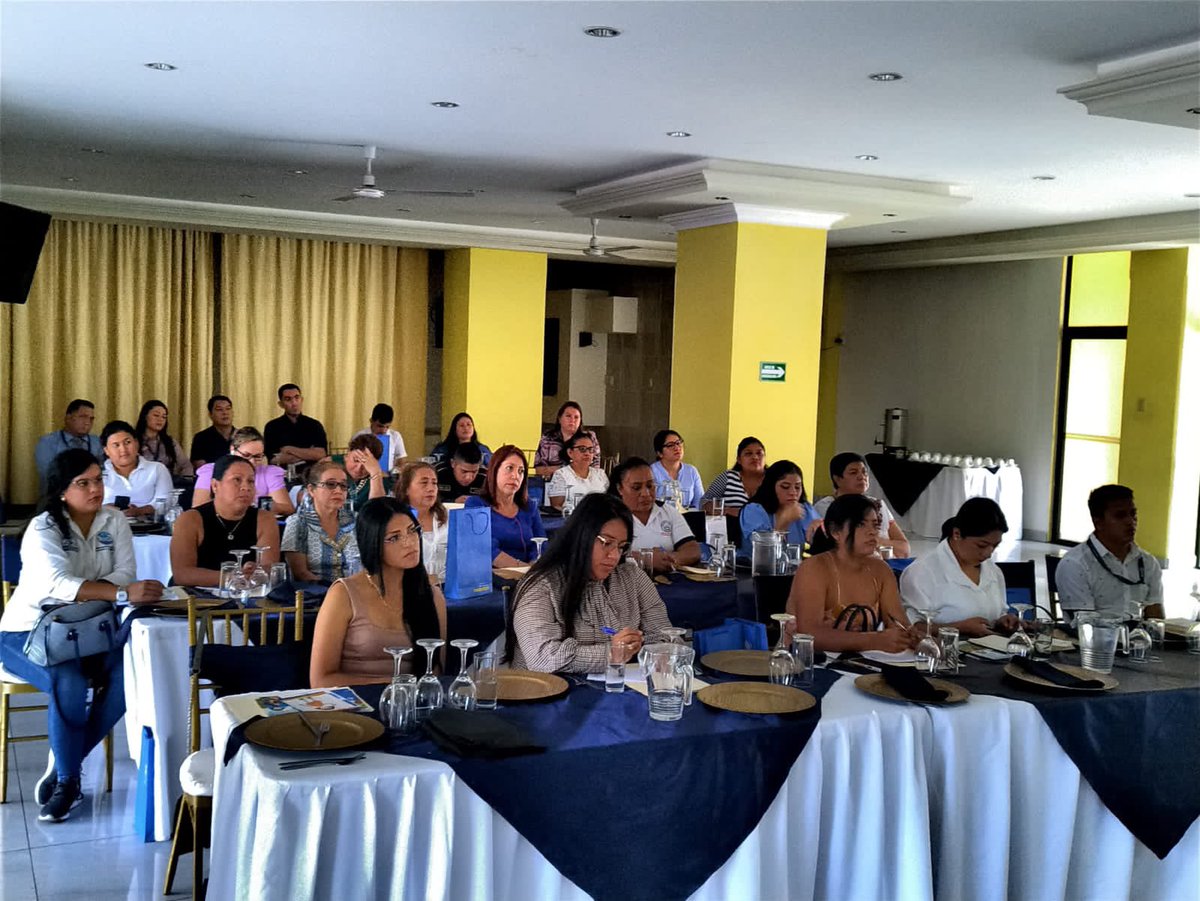 LaAlianzaGT's tweet photo. En el marco del #DíaMundialContraLaTrata, @LaAlianzaGT Coatepeque realizó encuentro con representantes redes Protección Niñez y Adolescencia Nuevo Progreso,El Quetzal y Pajapita. Gracias Luis Carlos Laparra,Abogado Penalista y fiscal Norbert Cobaquil,por su valiosa cooperación. https://t.co/TDAVFQoH06