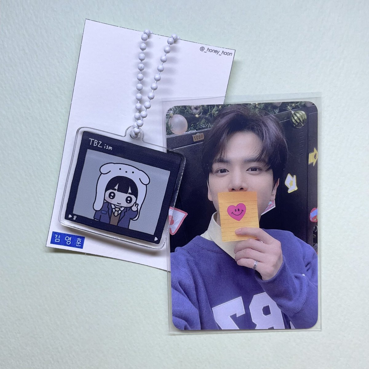 _honey_hoon's tweet photo. 🐶   H̆̈ă̈p̆̈p̆̈y̆̈ 𝙔𝙤𝙪𝙣𝙜𝙃𝙤𝙤𝙣 D̆̈ă̈y̆̈   ᐡ•̅ ·̫ •̅ᐡ

#RT 영훈이의 27번째 생일 기념으로 rt추첨 세분께 훈뽀이즘 키링 드립니다 🤤🎞️

📷 간단한 더비인증 받아요 (5기, 스밍, 버블 등)
📷 국내 주소 한정
📷 8월 중 당발 예정
추가로 궁금하신점은 스핀으로 문의 주세요 🐶 https://t.co/e0IzFWTwdr