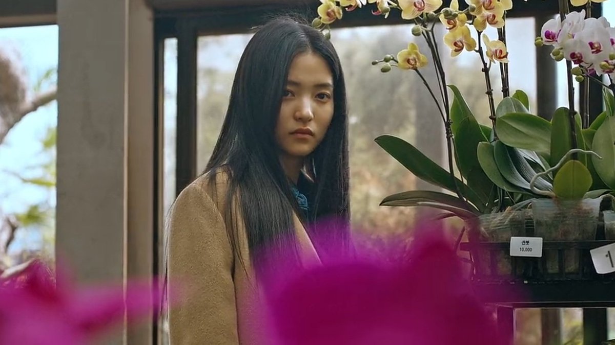 chaedaely's tweet photo. hongsae literally screams "i know my sanyeong and you're not her" energy

#Revenant #RevenantEp12 https://t.co/6zDceMBKBm
