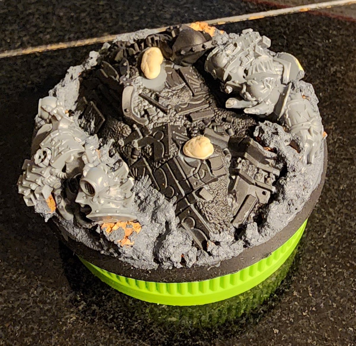 KorshalValent tweet media