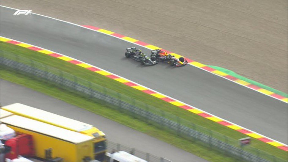 One of these was a penalty, the other just a racing incident. You would never guess right if you didnt know

#f1xed
#BelgianGP