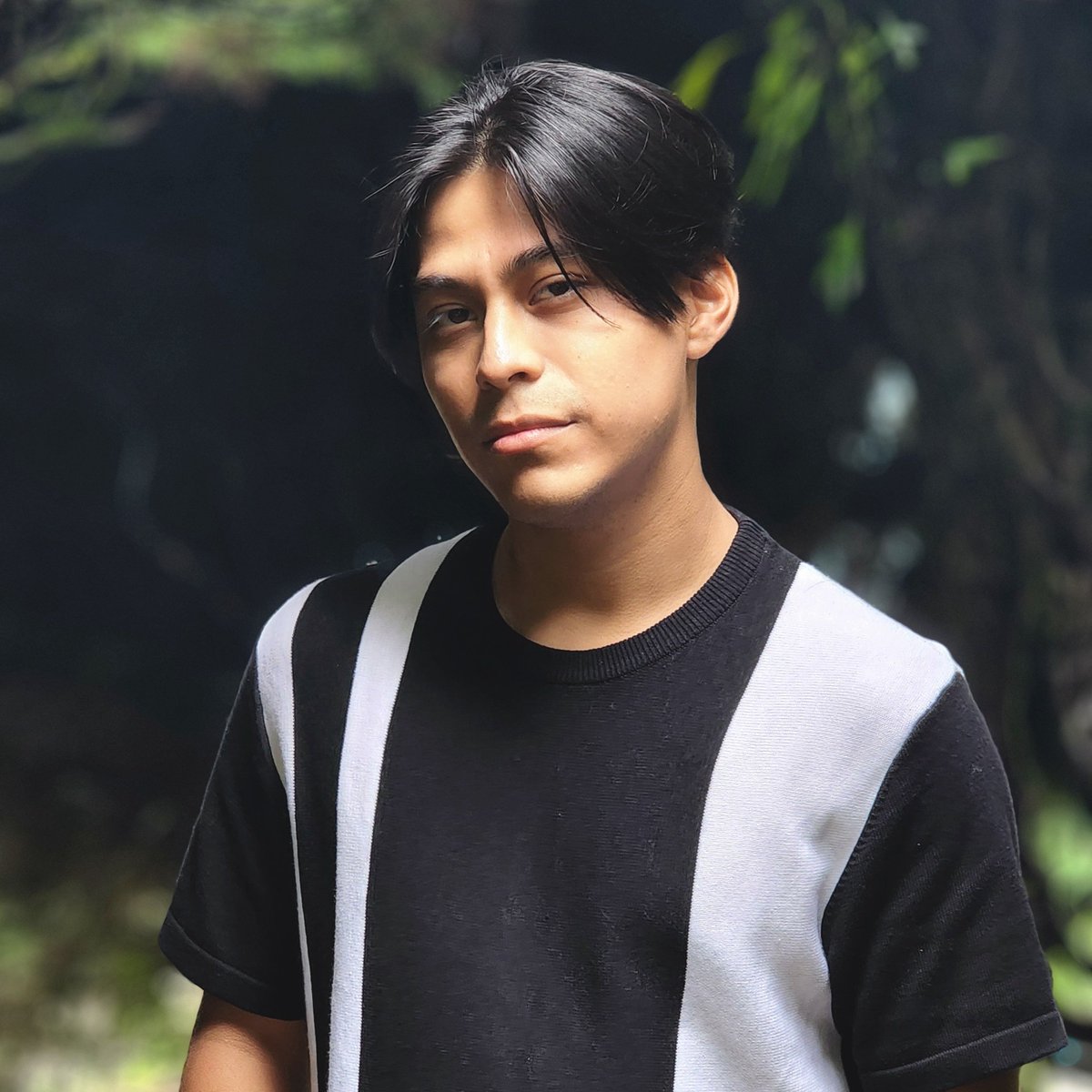 19Danielayala's tweet photo. #NuevaFotoDePerfil https://t.co/fqr4wtVX9n