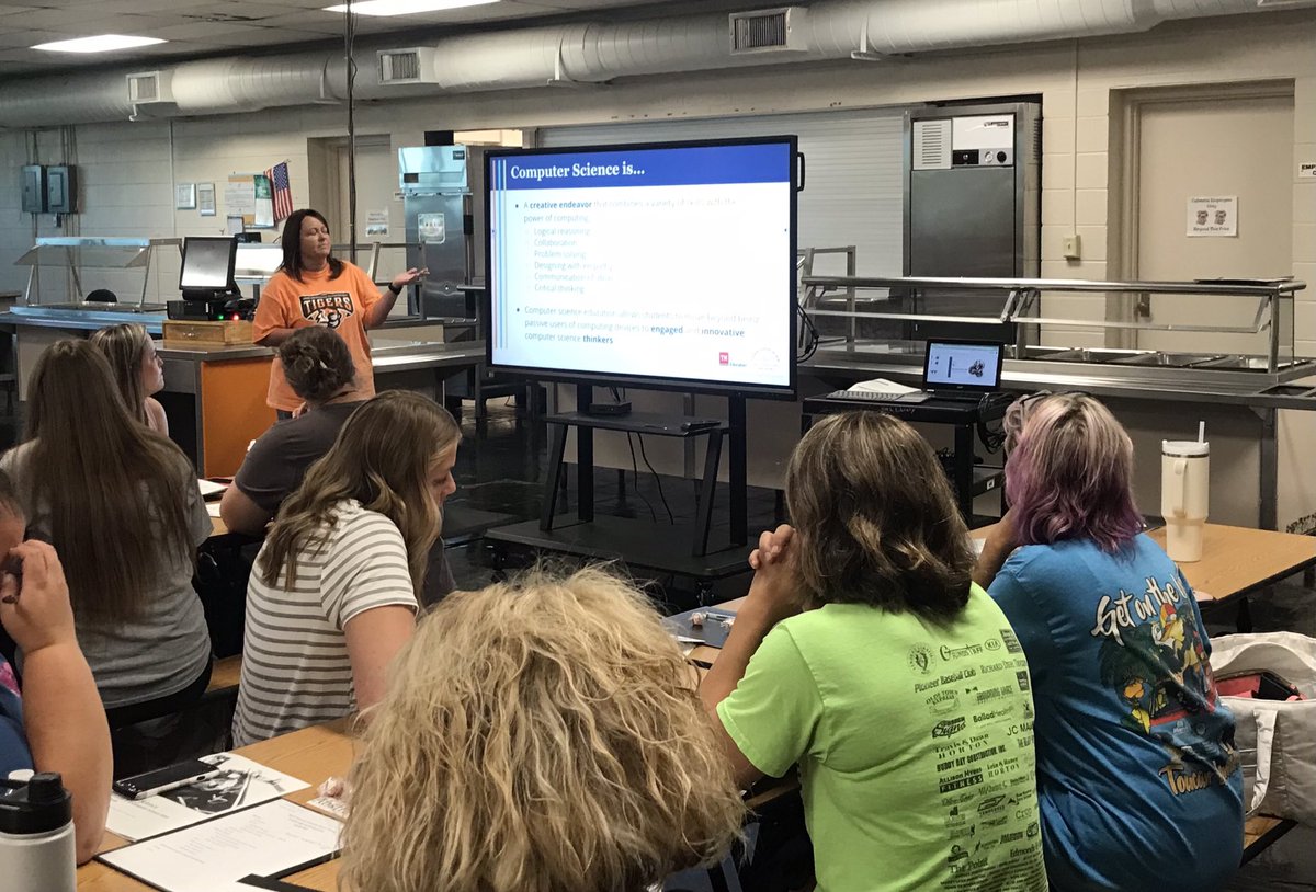 JES Media Center tweet media