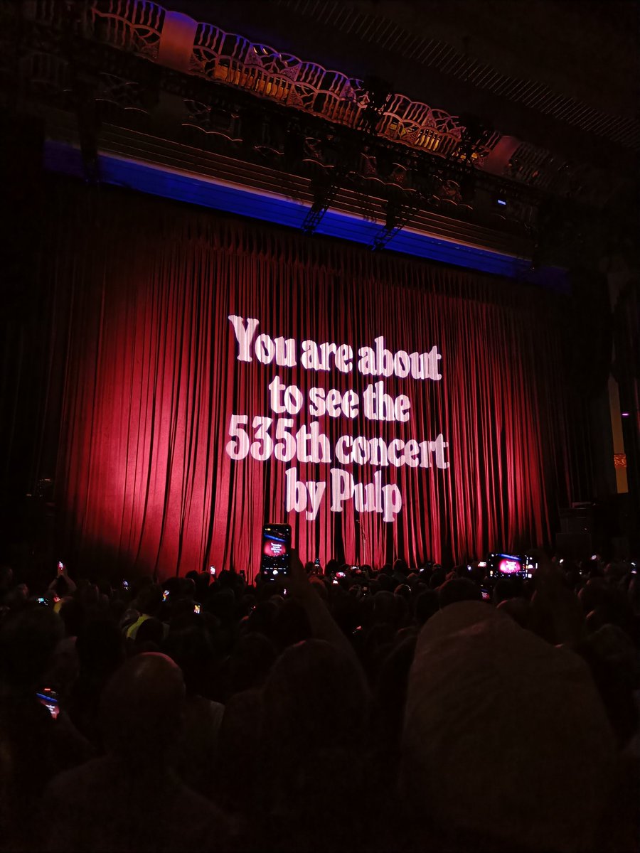sshum's tweet photo. Is this the way they say the future's meant to feel? @welovepulp #HammersmithApollo https://t.co/JuBCTykbIB