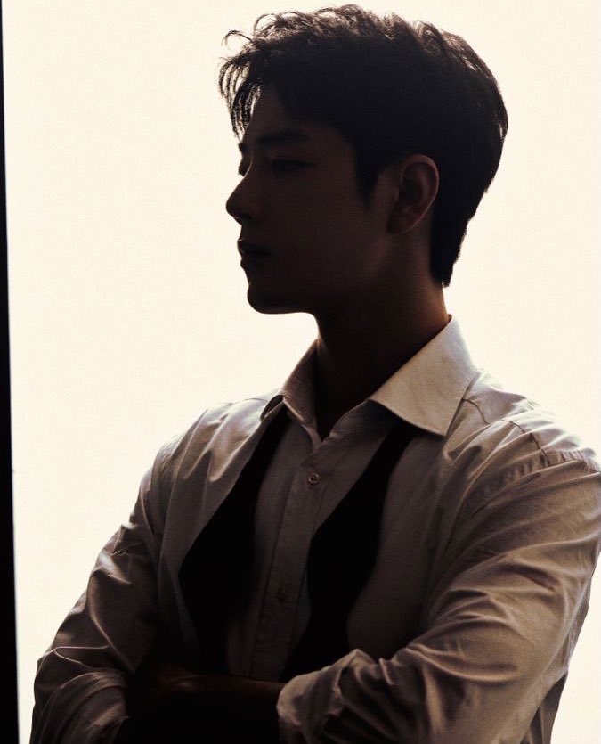 หลี่ฉวิน • ภรรยาคุณฌอนเซียว ft.CMSคิวว่าง tweet media