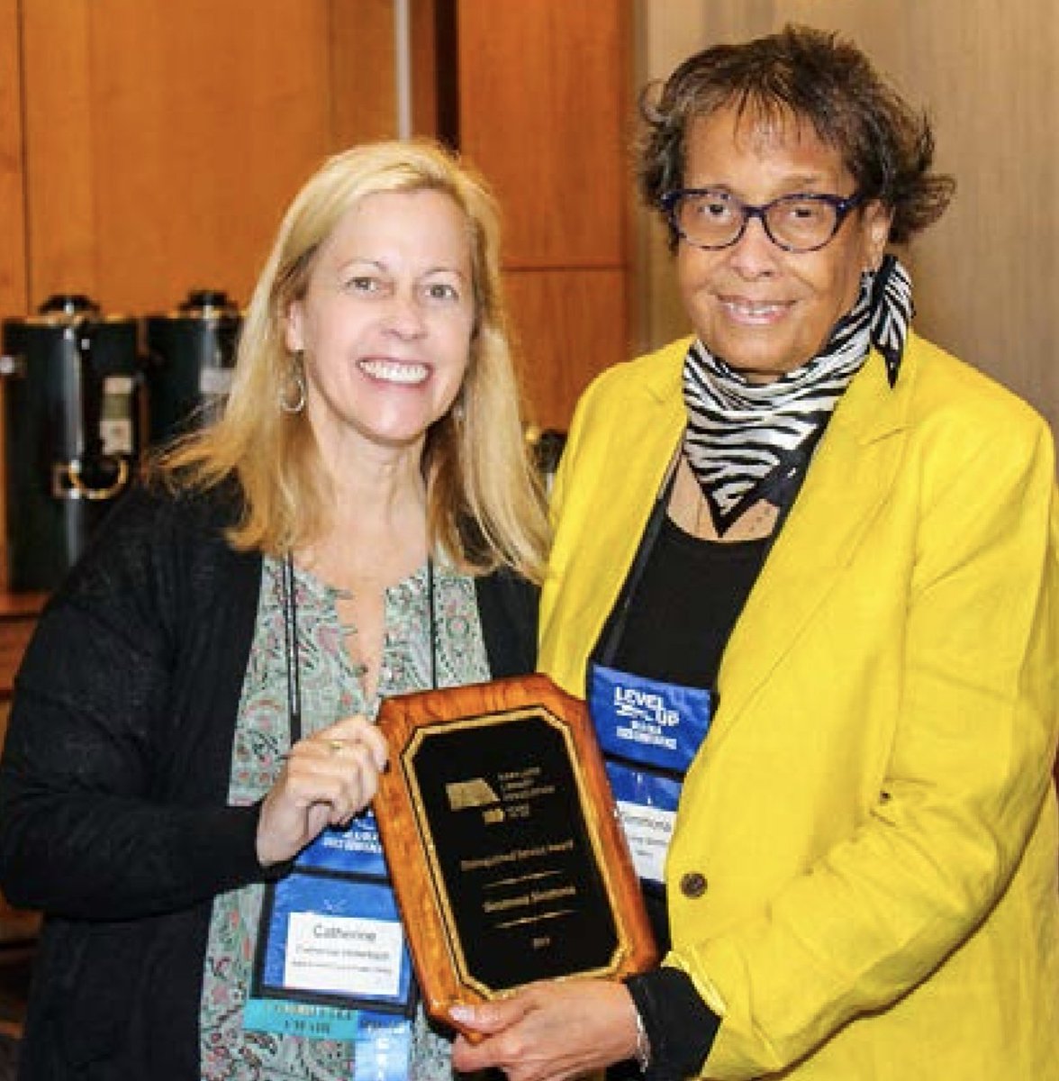 james3neal's tweet photo. Reading the summer 2023 edition of @MDLibraryAssoc "The Crab" and thrilled to learn: Distinguished Service Award winner Simmona Simmons, 
Anne Arundel County Public Library, @aacpl ... HT @librariesrock https://t.co/45wjiLKurJ https://t.co/PkfFzmufDd
