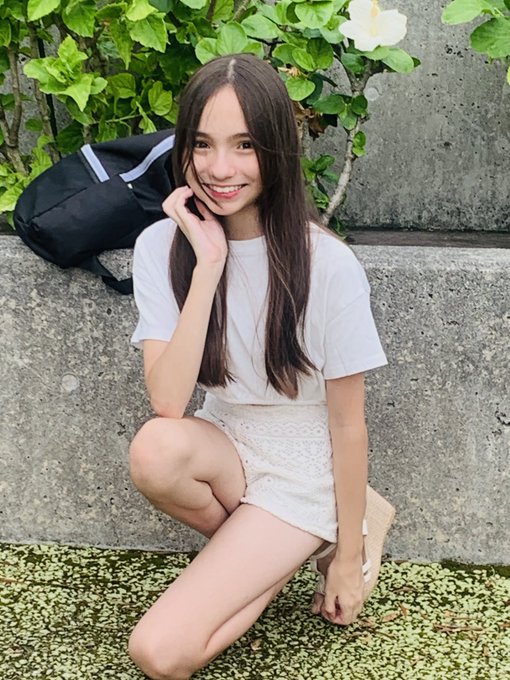 Twitterのコスプレ画像17