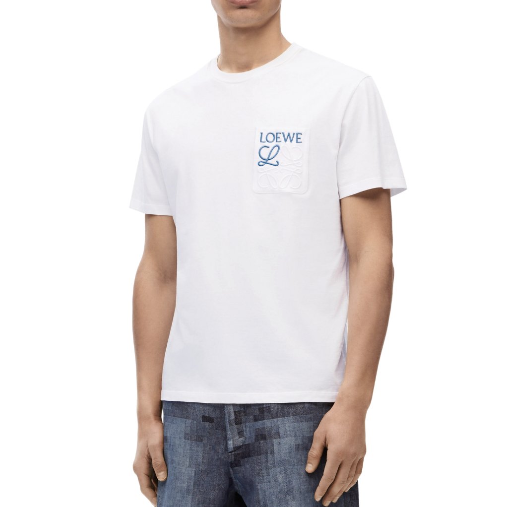 【正規品】ロエベ アナグラム Tシャツ 平野紫耀 私服着用 希少サイズ XXL 平野紫耀 さんファッション】  🆕7/29更新 Instagram / «本日更新