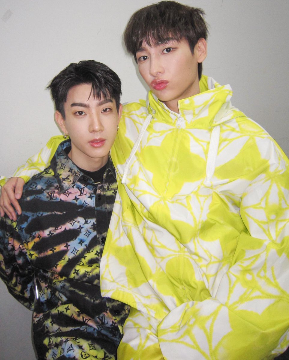 JJUNYALEE_'s tweet photo. ทั้งซ้อนหลังทั้งนั่งตัก ออฟกันเอ้ย
😮‍💨😮‍💨😮‍💨😮‍💨😮‍💨😮‍💨😮‍💨😮‍💨😮‍💨😮‍💨😮‍💨😮‍💨
#ออฟกัน https://t.co/IkcCkmSpg8