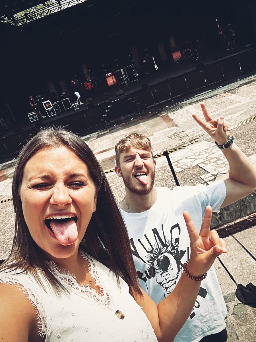 Crash Me 🌈 tweet media