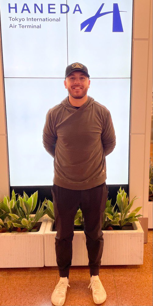 chibalotte_pr's tweet image. #マイク・ブロッソー 選手が来日！
「日本に無事、到着しました！私は皆さまと一緒に優勝するために、日本に来ました！」とブロッソー選手。
#chibalotte #広報