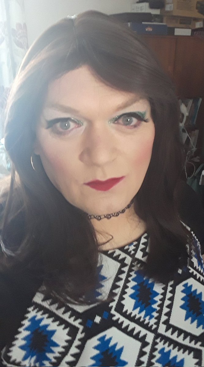 ClaireParttime's tweet photo. Out for a night out out in Bolton xx https://t.co/1qYLz5eXHh