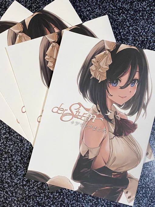新刊の見本誌届きましたー表面はマットで高級感印刷もとってもキレイに刷り上がってます 明日のお昼に委託の予約解禁になりますので改めてツイ…X'sします